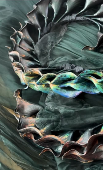 Liquid Crystal Ink Color-Changing Application –The process of creating a thermochromic dress for NYFW
